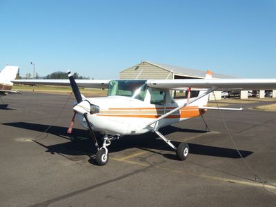 Cessna-152.jpg